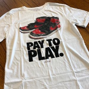 Nike T-shirt